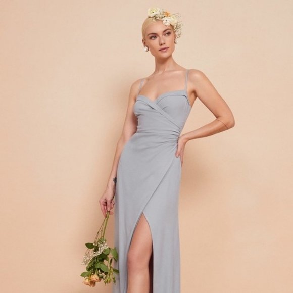 Dresses & Skirts - Reformation Loire Dress in Fog- Size 2
